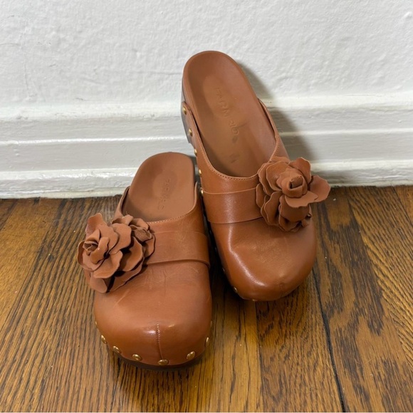 FARM Rio Shoes - FARM RIO floral leather clogs